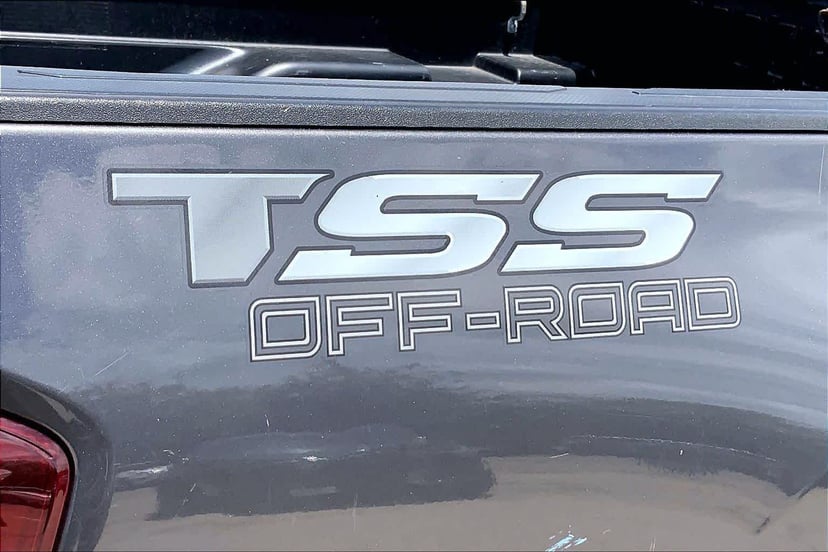 2019 Toyota Tacoma - Image 3