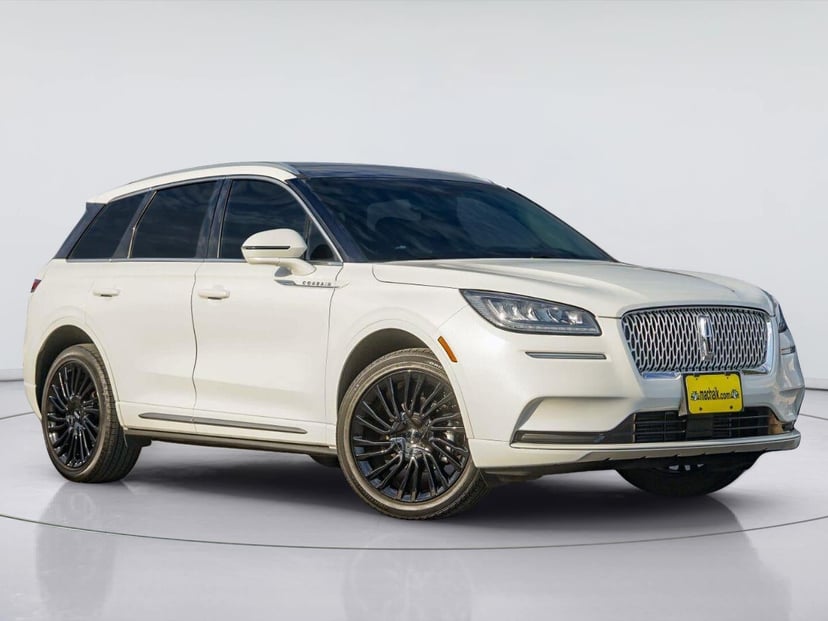 2022 Lincoln Corsair - Image 1
