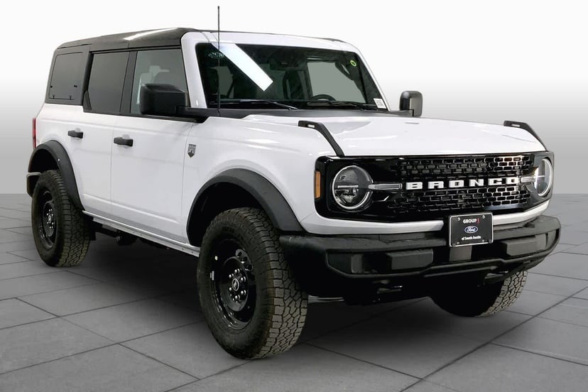 2026 Ford Bronco - Image 1