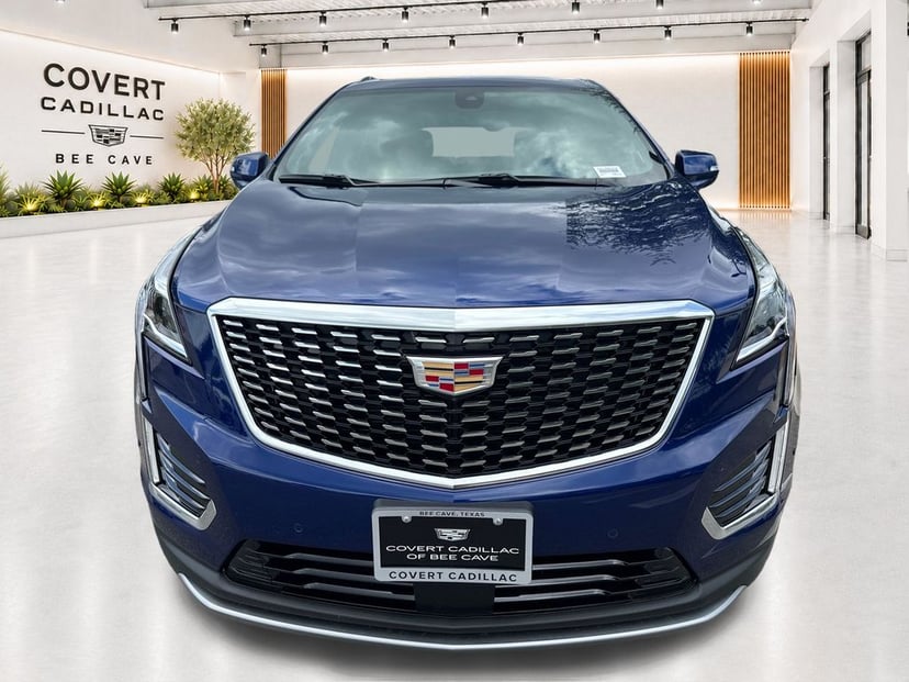 2026 Cadillac XT5 - Image 3