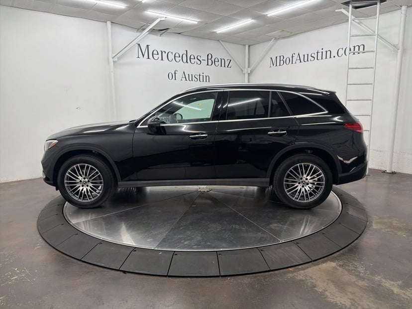 2026 Mercedes-Benz GLC - Image 1
