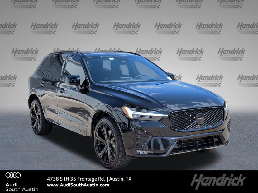 2026 Volvo XC60 - Image 1