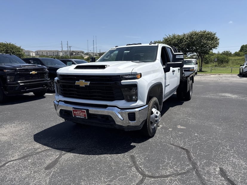 2025 Chevrolet Silverado 3500 HD - Image 1