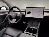 2022 Tesla Model 3 - Preview 8