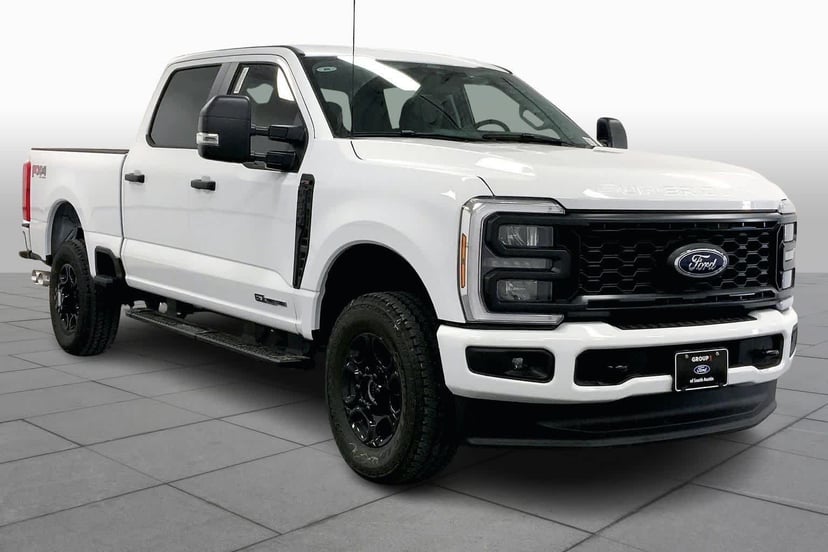 2026 Ford F-250 - Image 2