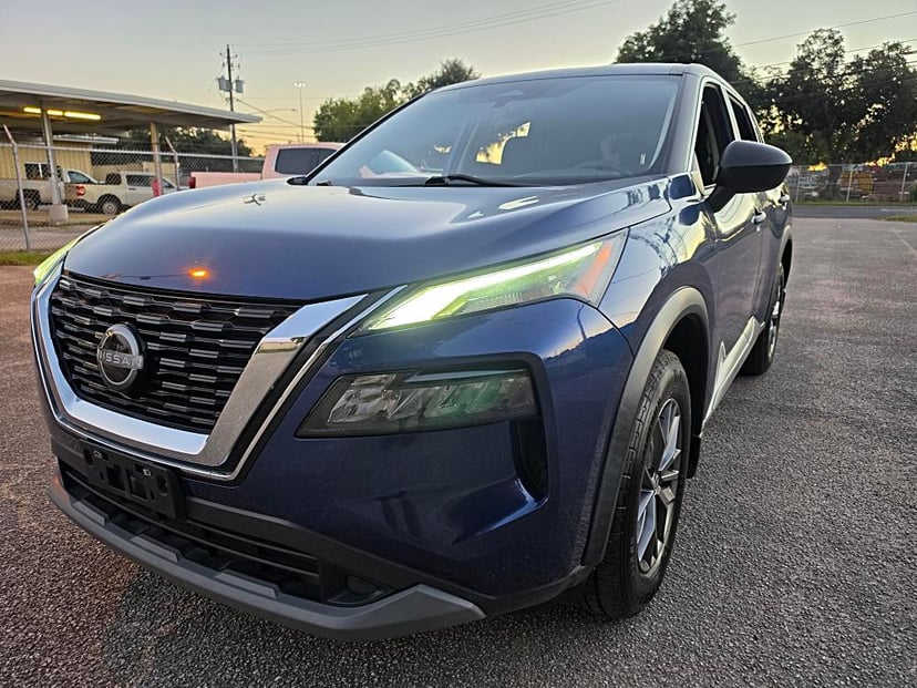 2022 Nissan Rogue - Image 1