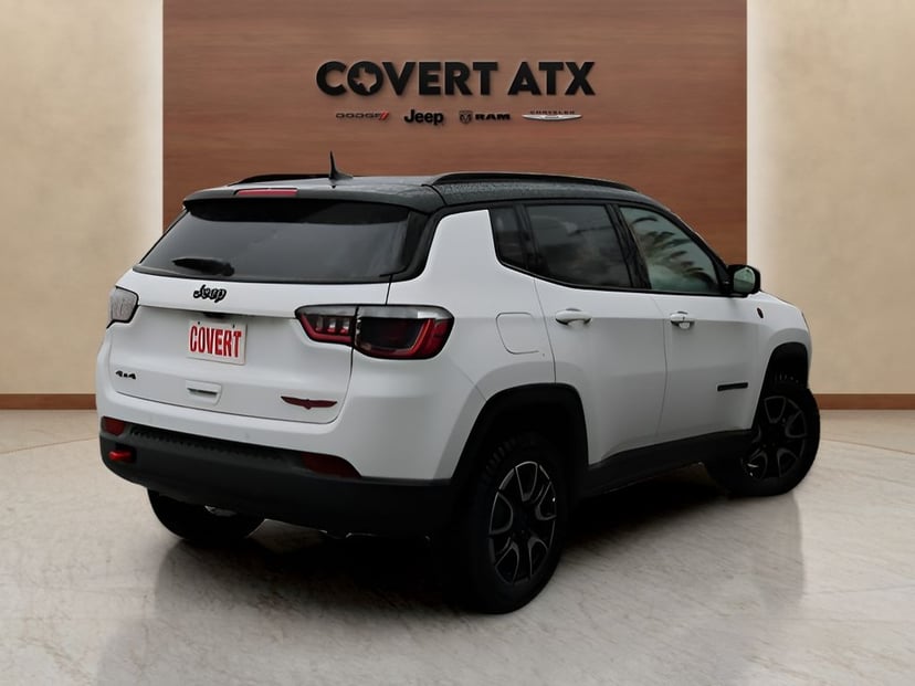 2026 Jeep Compass - Image 3