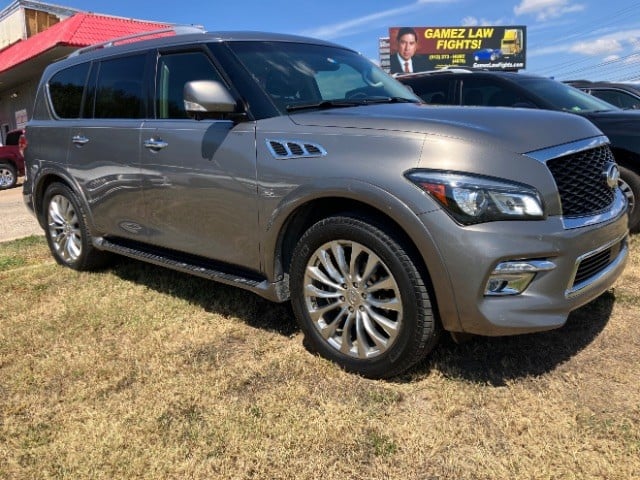 2015 Infiniti QX80 - Image 2