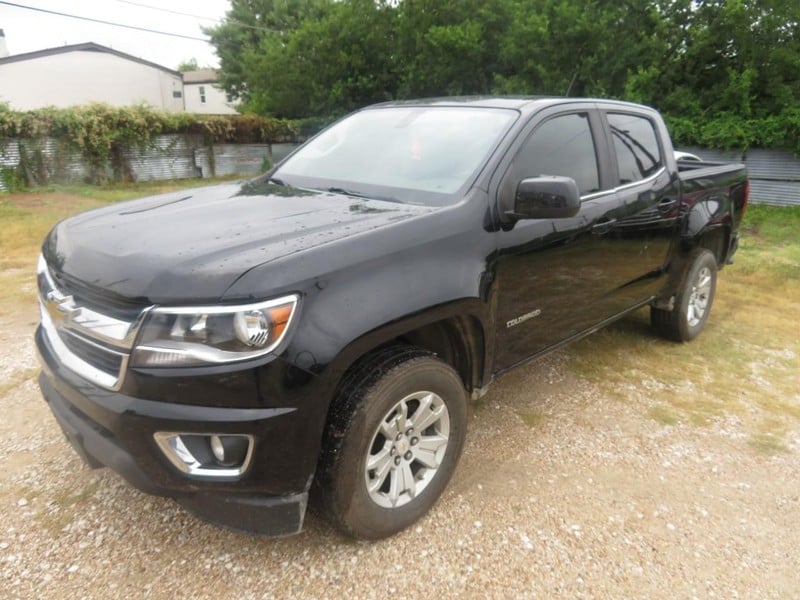 2019 Chevrolet Colorado - Image 2