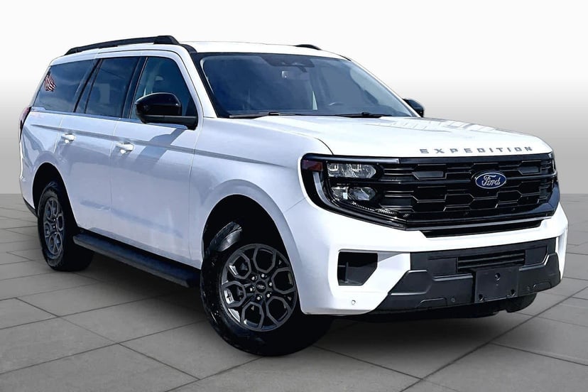 2025 Ford Expedition - Image 1
