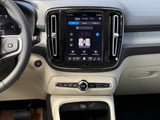 2026 Volvo XC40 - Preview 11