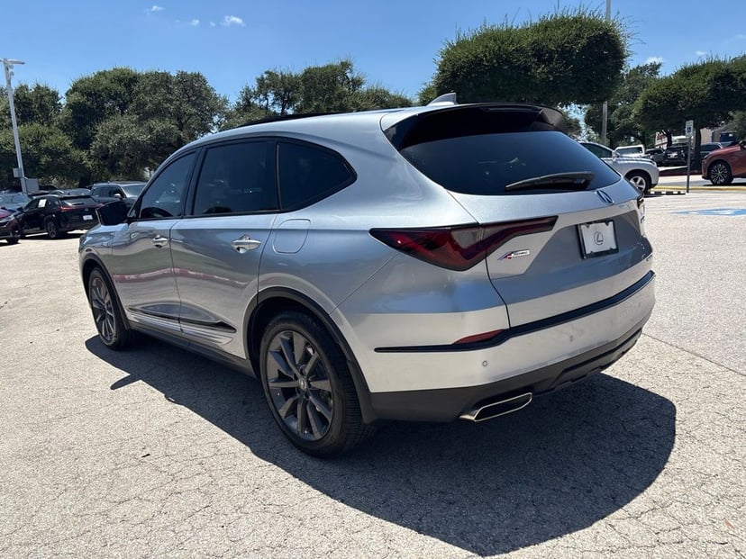 2025 Acura MDX - Image 3