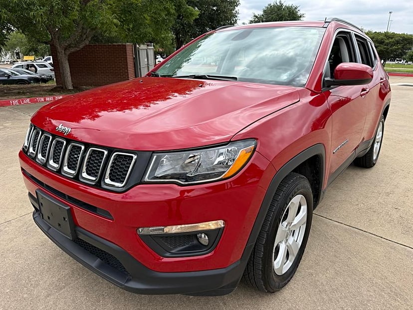 2019 Jeep Compass - Image 1