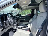 2026 Volvo XC40 - Preview 12