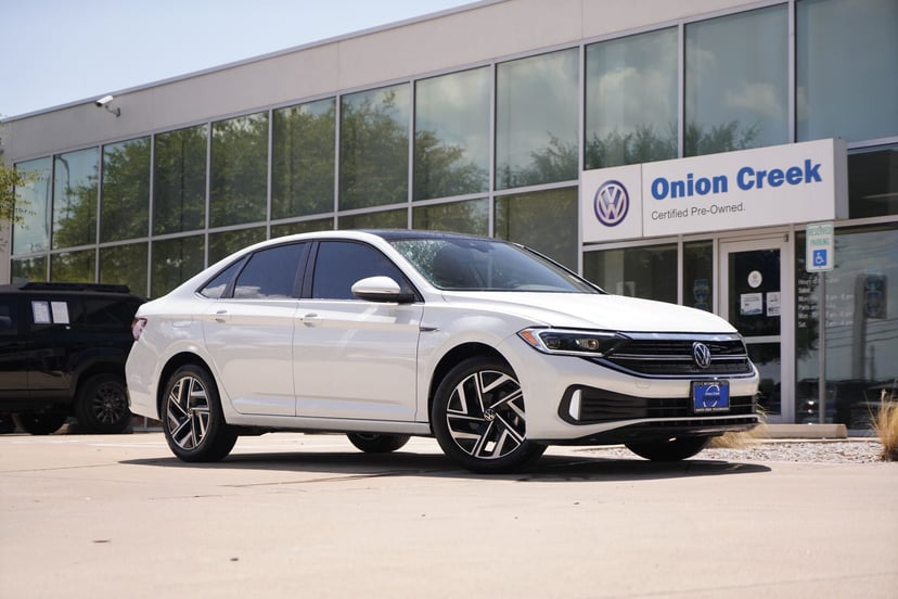 2024 Volkswagen Jetta - Image 1