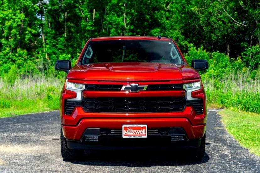 2026 Chevrolet Silverado 1500 - Image 3
