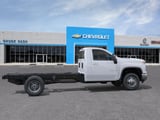 2026 Chevrolet Silverado 3500 HD - Preview 5