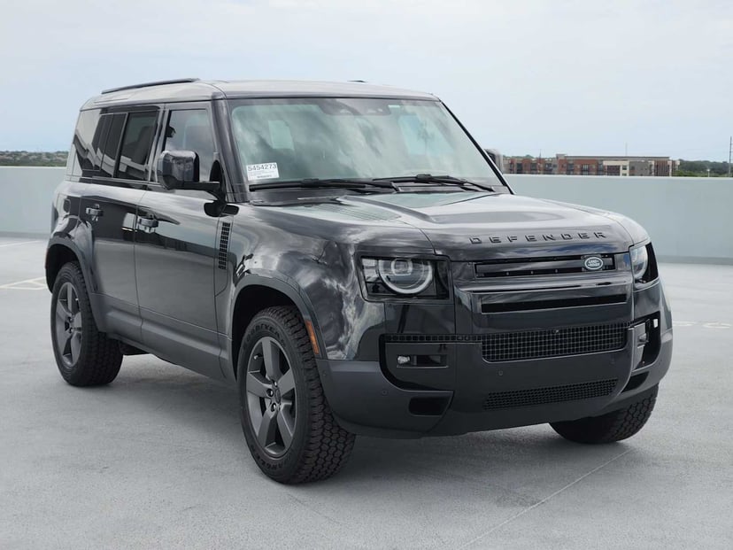 2026 Land Rover Defender - Image 3