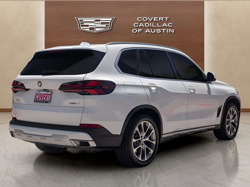 2026 BMW X5 - Image 2