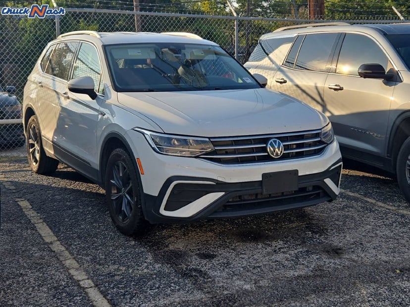 2022 Volkswagen Tiguan - Image 1