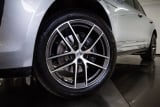 2026 Porsche Macan - Preview 12