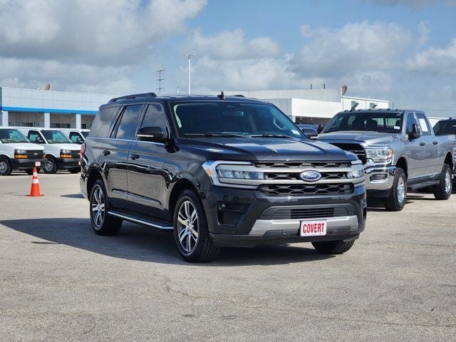 2022 Ford Expedition - Image 2