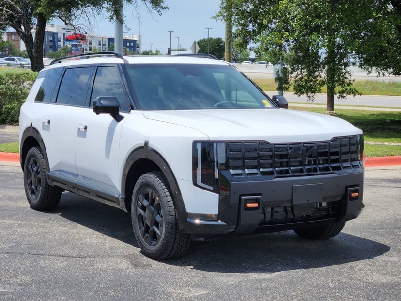 2027 Kia Telluride - Image 1