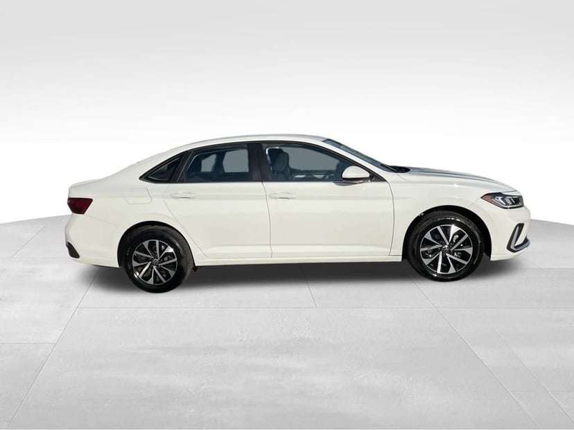 2025 Volkswagen Jetta - Image 1