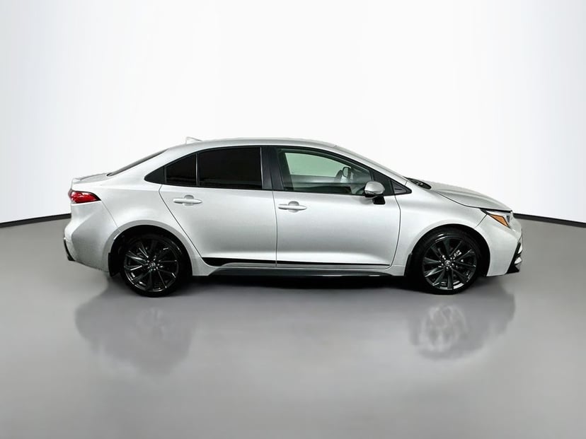 2026 Toyota Corolla - Image 2