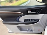 2016 Toyota Highlander - Preview 13
