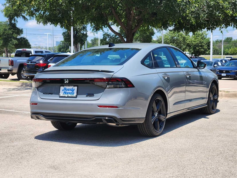 2026 Honda Accord - Image 2