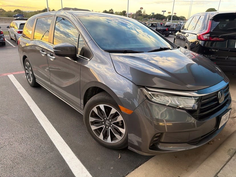 2024 Honda Odyssey - Image 1