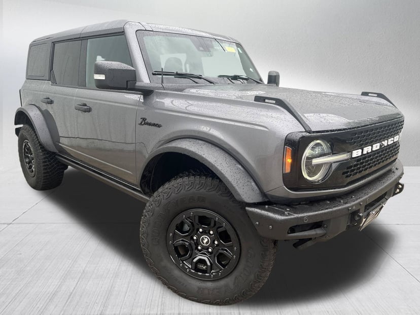 2023 Ford Bronco - Image 1