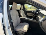 2026 Volvo XC60 - Preview 8