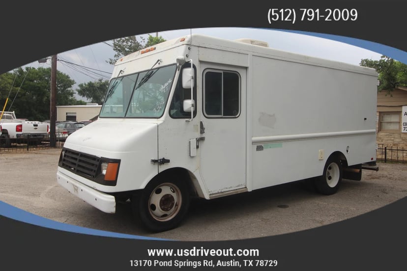 1994 Chevrolet P30 - Image 1
