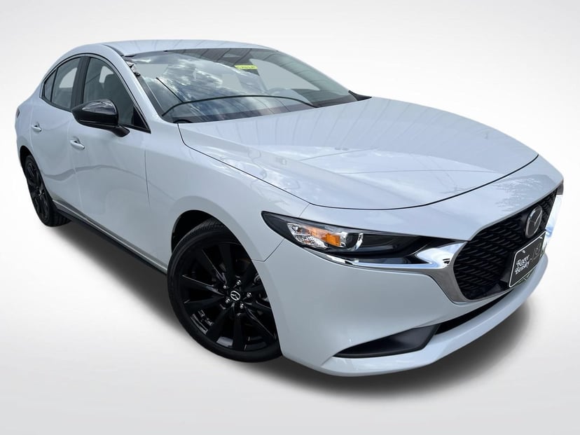 2025 Mazda Mazda3 - Image 3