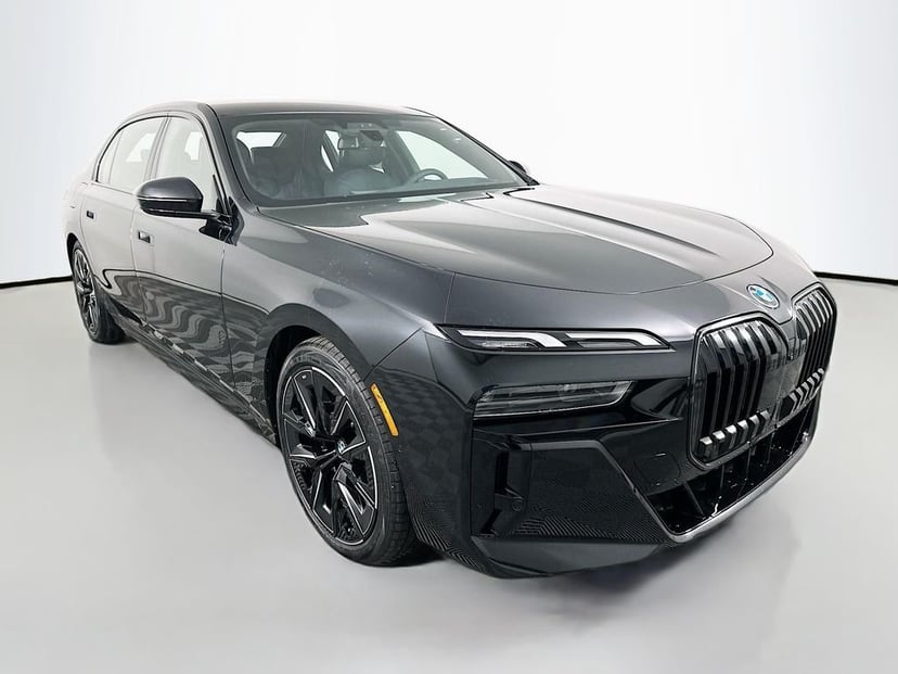 2026 BMW i7 - Image 2