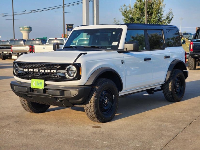 2026 Ford Bronco - Image 1