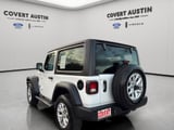 2023 Jeep Wrangler - Preview 3