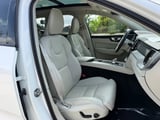 2024 Volvo XC60 - Preview 10