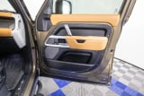 2024 Land Rover Defender - Preview 15