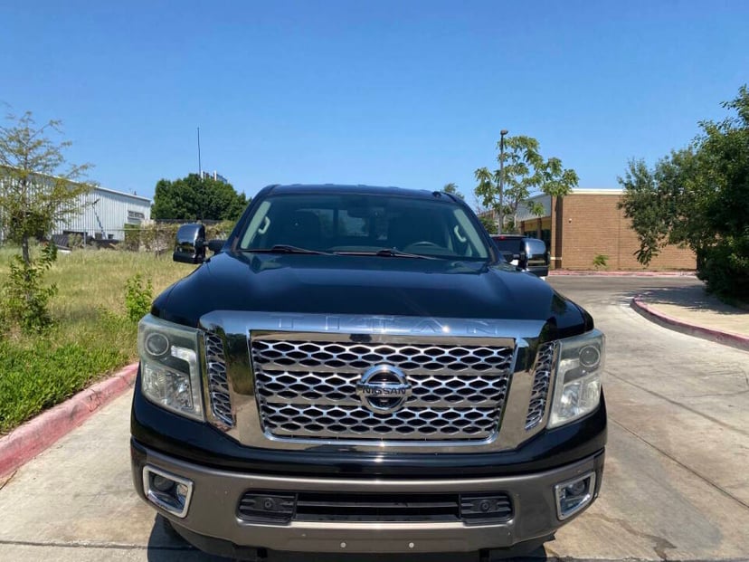2016 Nissan Titan XD - Image 1