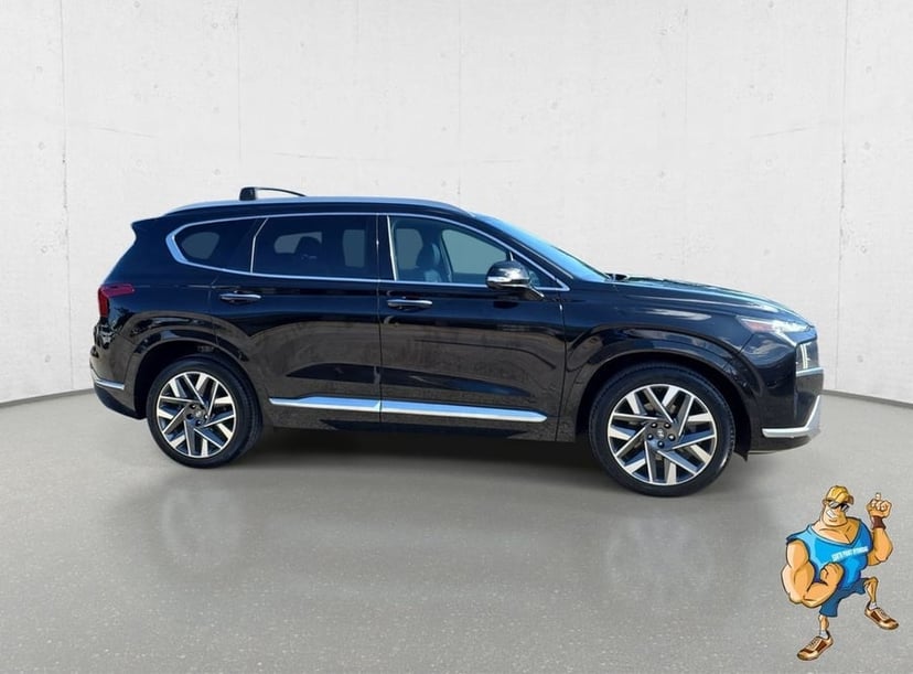 2022 Hyundai Santa Fe - Image 2