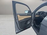 2026 Volkswagen Atlas Cross Sport - Preview 9