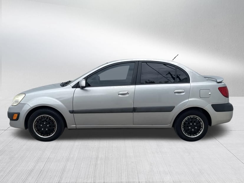 2009 Kia Rio - Image 1