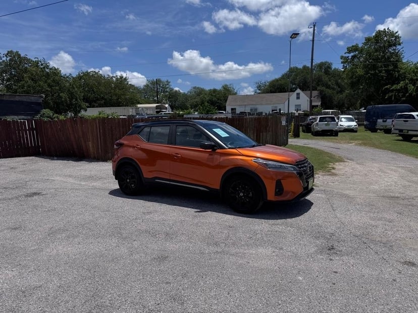 2021 Nissan Kicks - Image 1