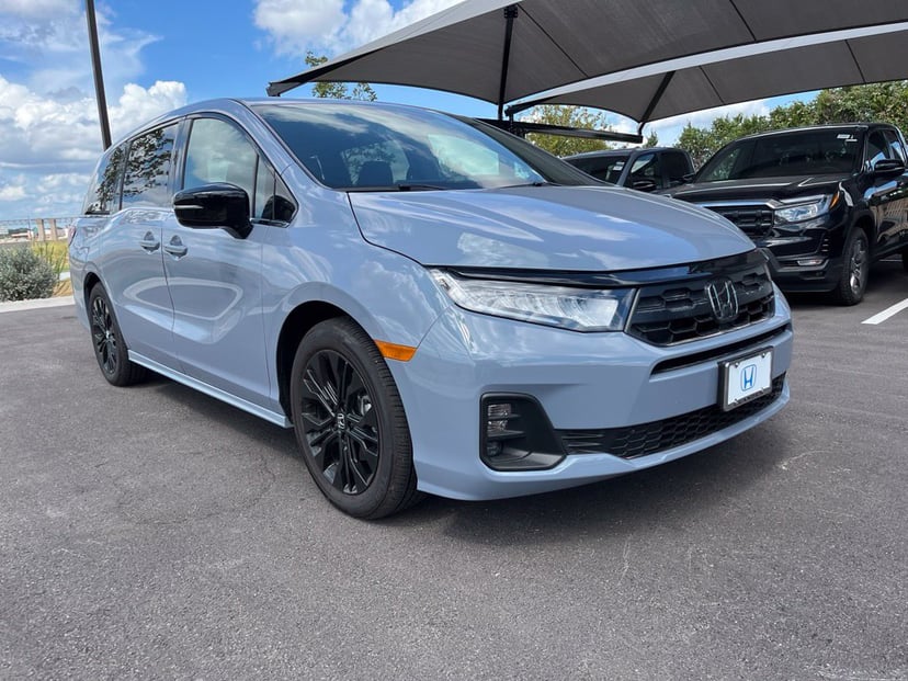 2026 Honda Odyssey - Image 1