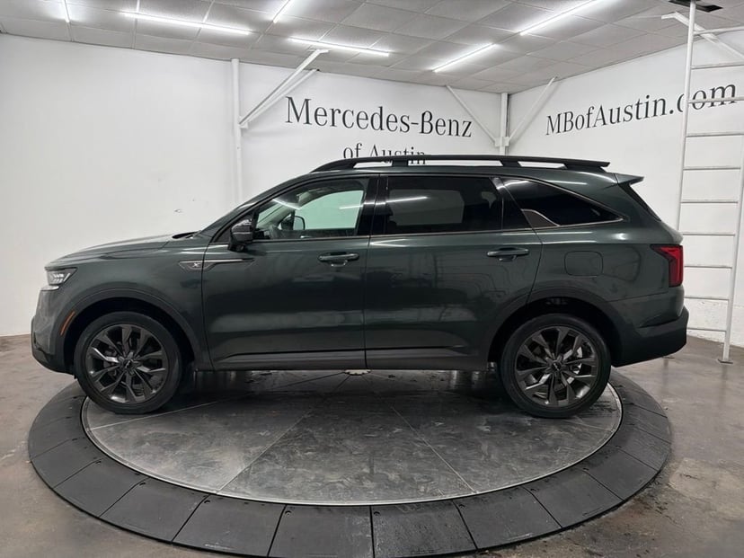 2022 Kia Sorento - Image 1
