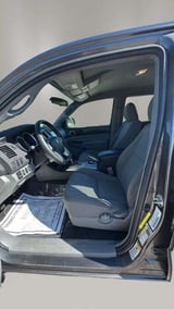 2015 Toyota Tacoma - Preview 9