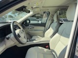 2025 Volvo XC90 - Preview 11